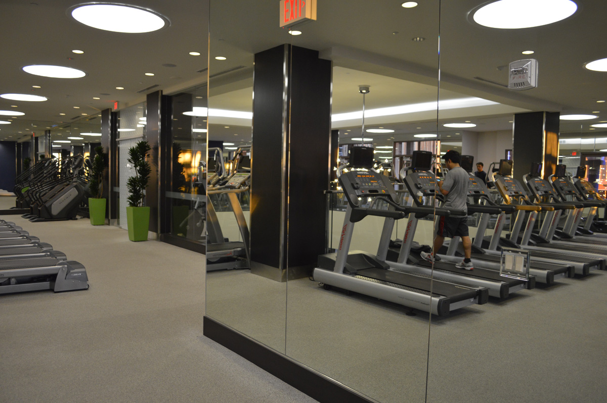 Mirror wall for home gym
